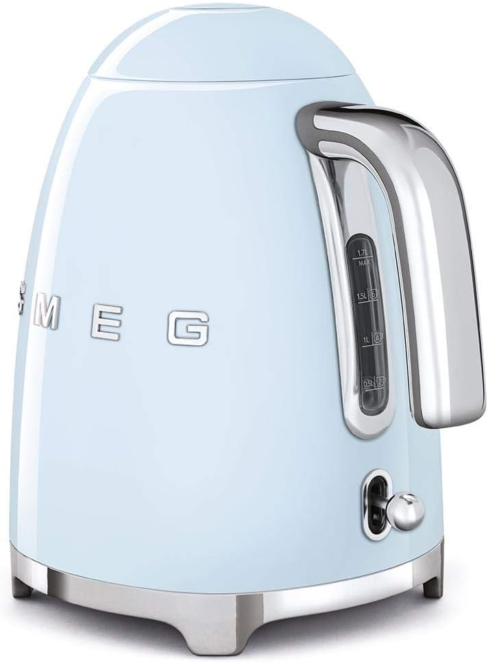 Smeg | Retro Iconic 50s 1.7 L Kettle / 7 Cups | 2400 Watts |Pastel Blue