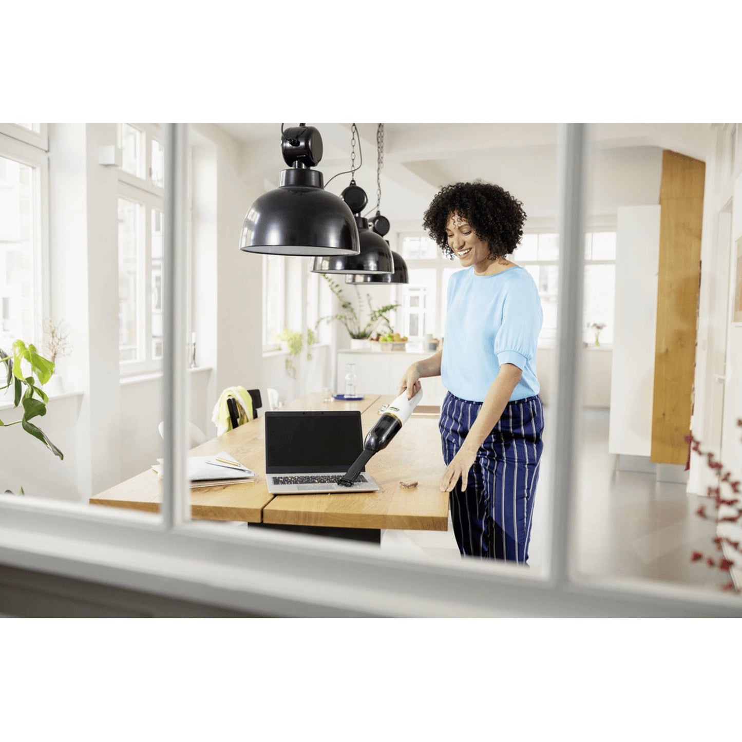 Karcher CVH 2 cordless handheld vacuum cleaner