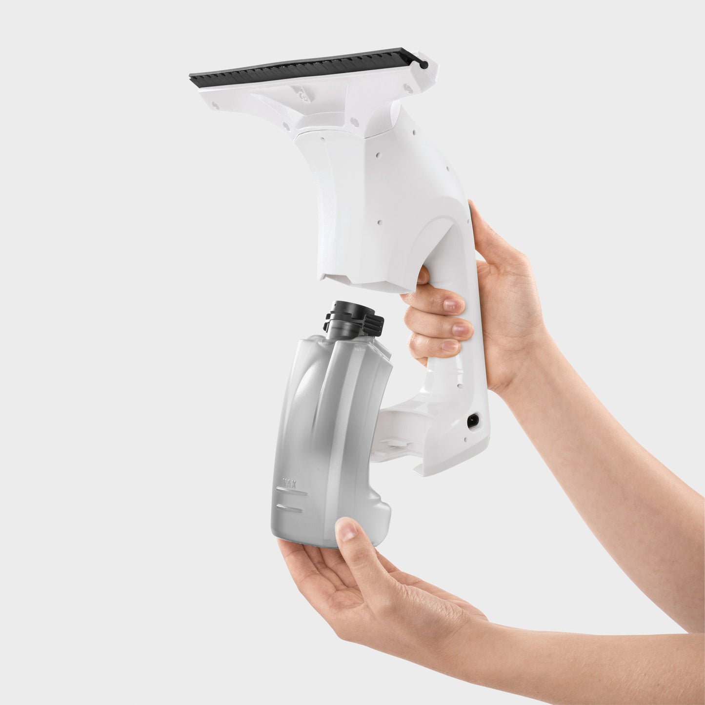 Karcher Battery Operated Glass and Mirror Cleaning Machine KWi 1