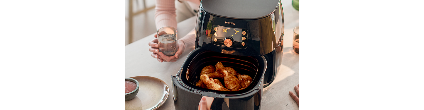 philips XXL Airfryer - 2200W, 50Hz, 1.4KGs, Smart Sensing Technology, Rapid Air Technology, Black/Copper - HD9867