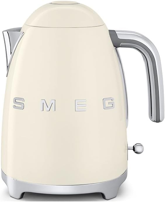 Smeg | Retro Iconic 50s 1.7 L Kettle / 7 Cups | 2400 Watts |Cream