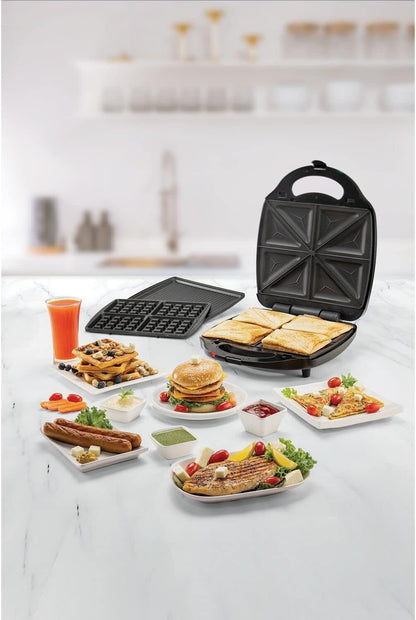 Black & Decker 1400W 3-in-1 4 Slice Sandwich & Waffle Maker with 180 Degree Grill Mode with Interchangeable Plate, TS4130-B5