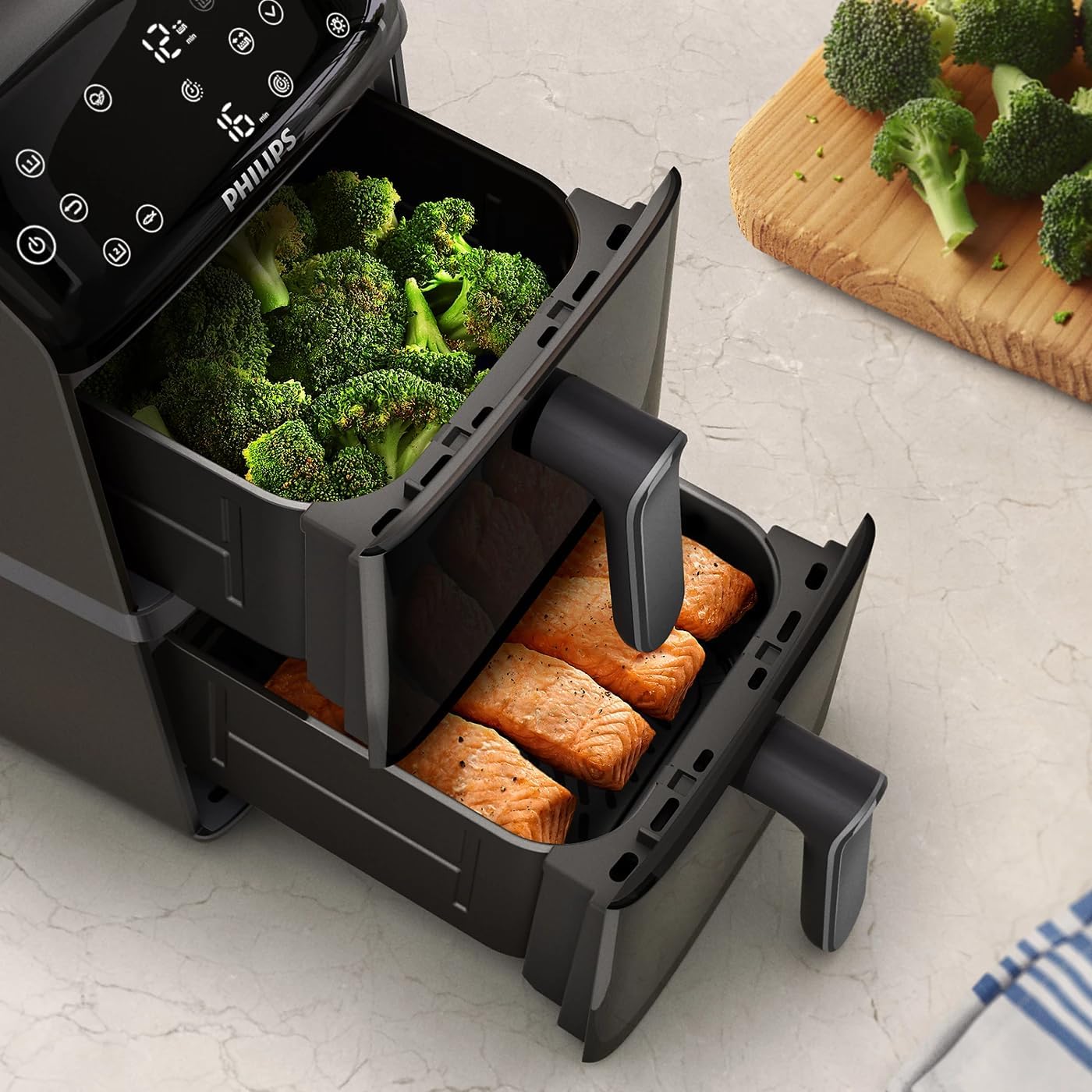 Philips Series 4000 Air Fryer with Twin Baskets – 2750 Watt – 10 Liter – RapidAir – Black – NA460/09