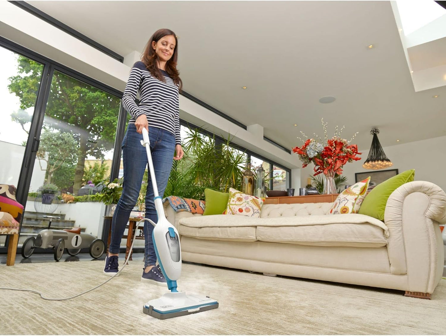 Black & Decker 1300W 10-in-1 Electric Steam Mop with 10 attachments White FSMH13E10-B5