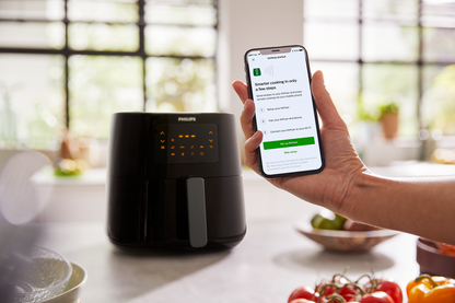 Philips Essential Air Fryer with Wi-Fi Connection, 6.2 Liters, 2000 Watt, Black - HD9280-91